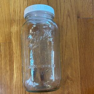 Ball Clear Wide Mouth Glass Mason Jar Half Gallon with Plastic Lid